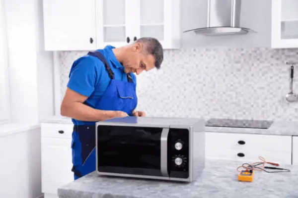 صيانة ميكروويف جولدي — فني متخصص بالمنزل